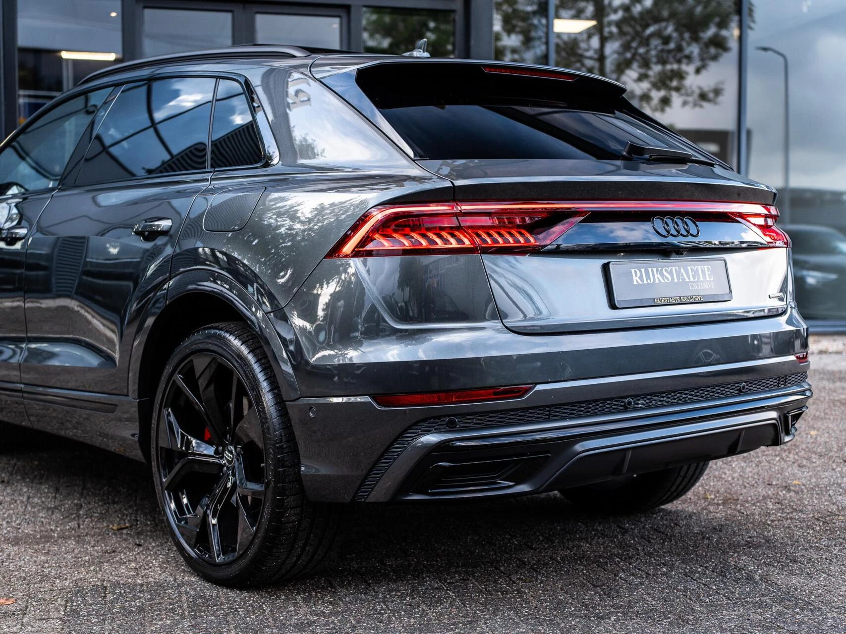 Hoofdafbeelding Audi Q8