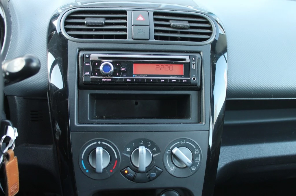 Hoofdafbeelding Opel Agila