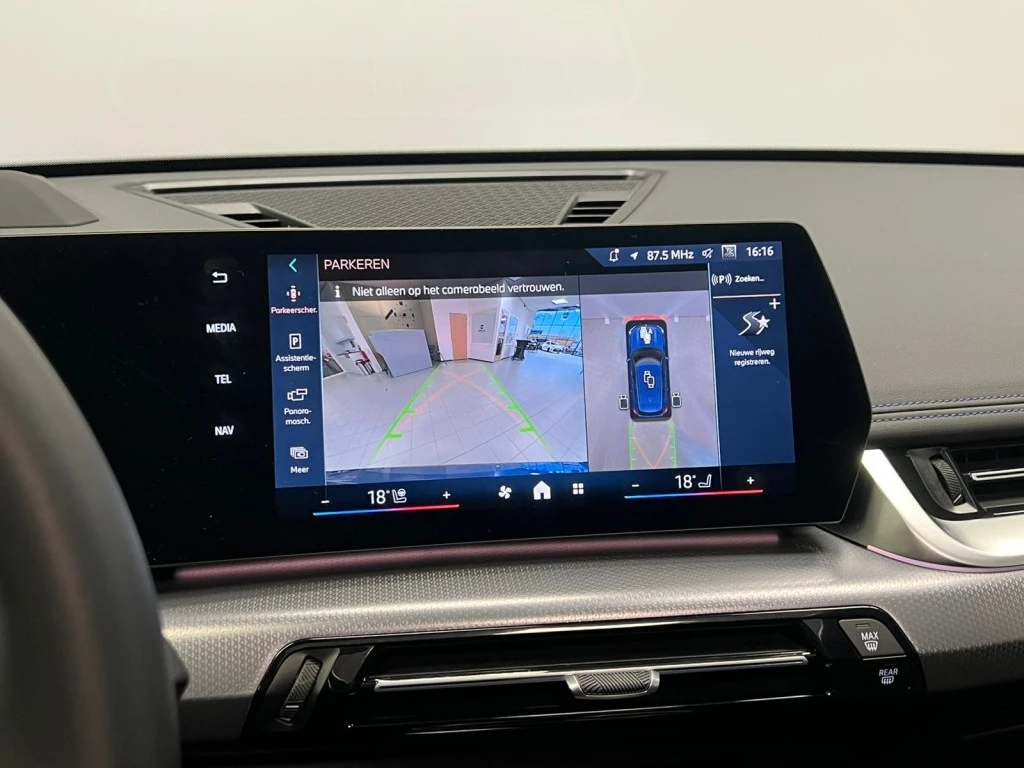 Hoofdafbeelding BMW iX1