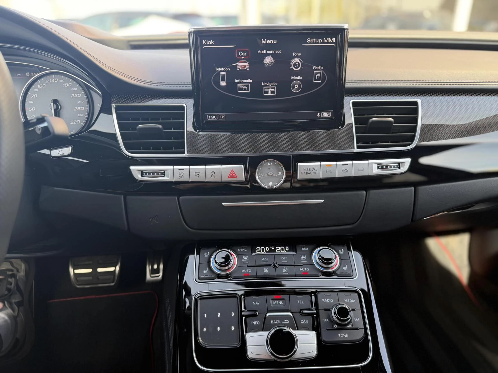 Hoofdafbeelding Audi S8