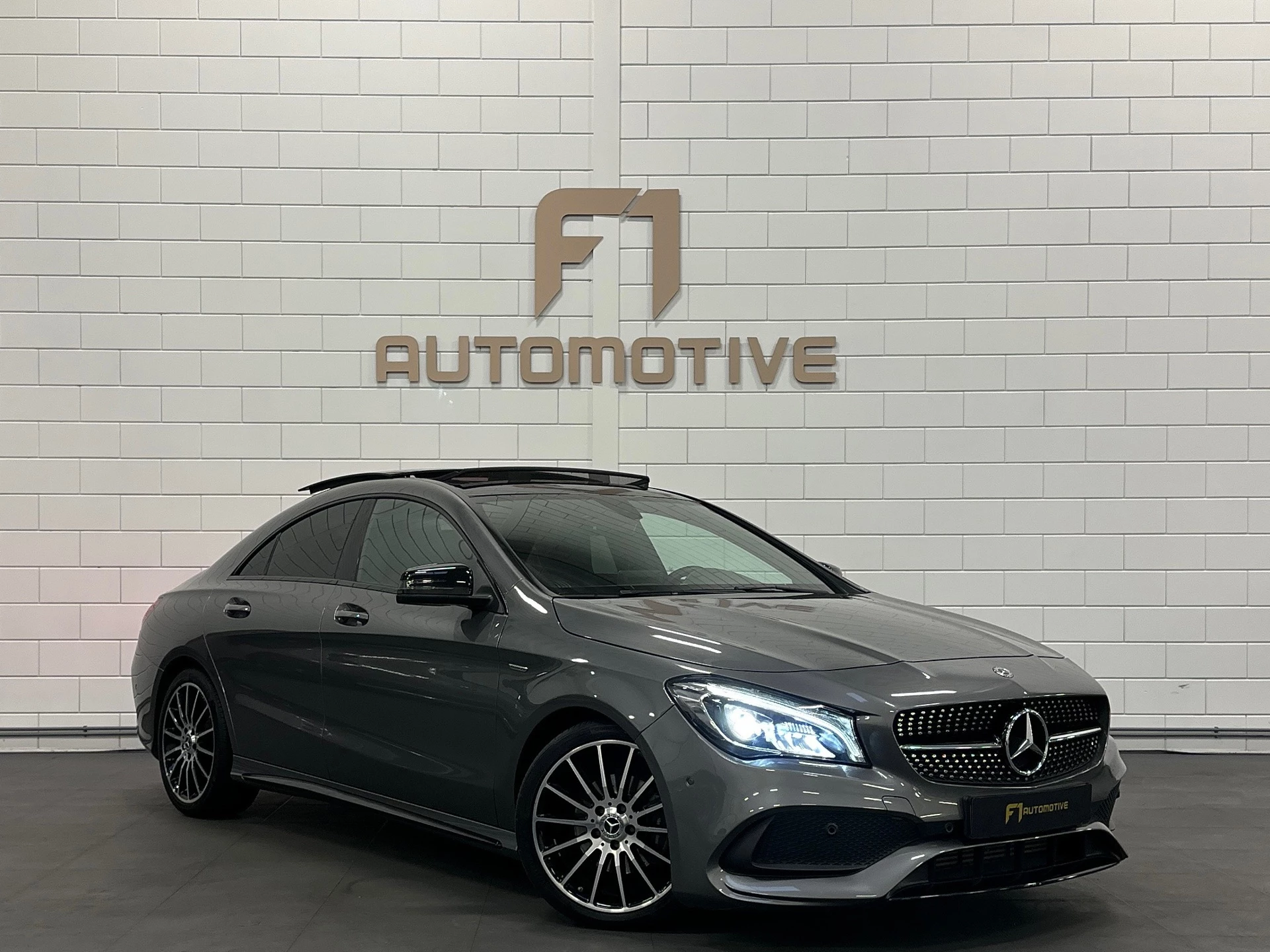 Hoofdafbeelding Mercedes-Benz CLA
