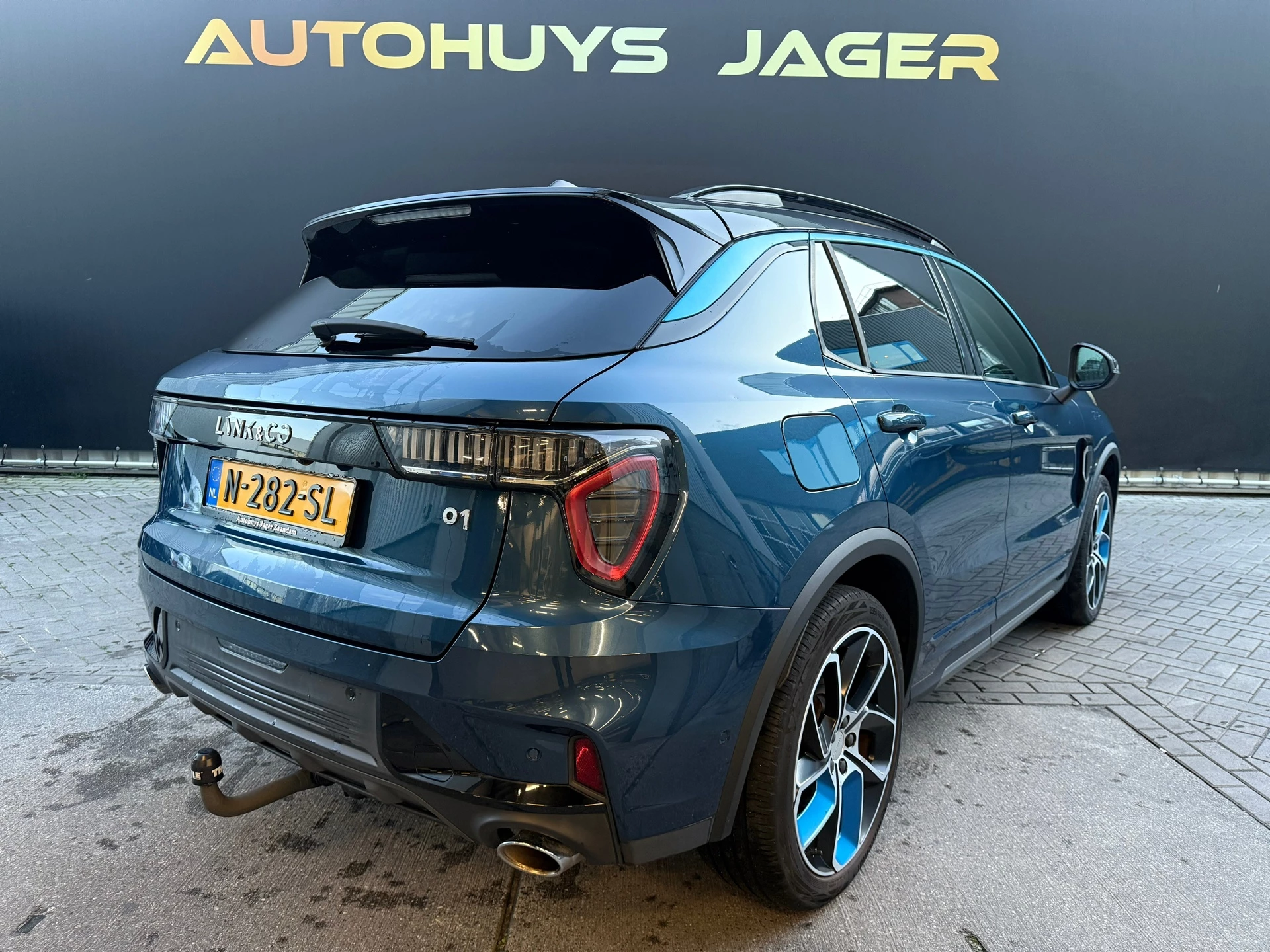 Hoofdafbeelding Lynk & Co 01