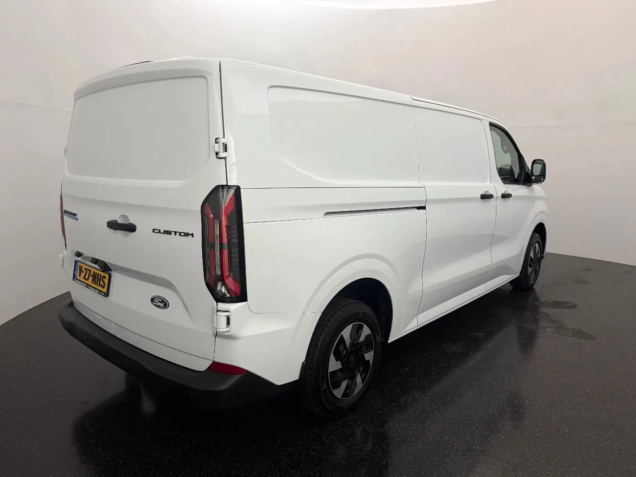 Hoofdafbeelding Ford E-Transit Custom