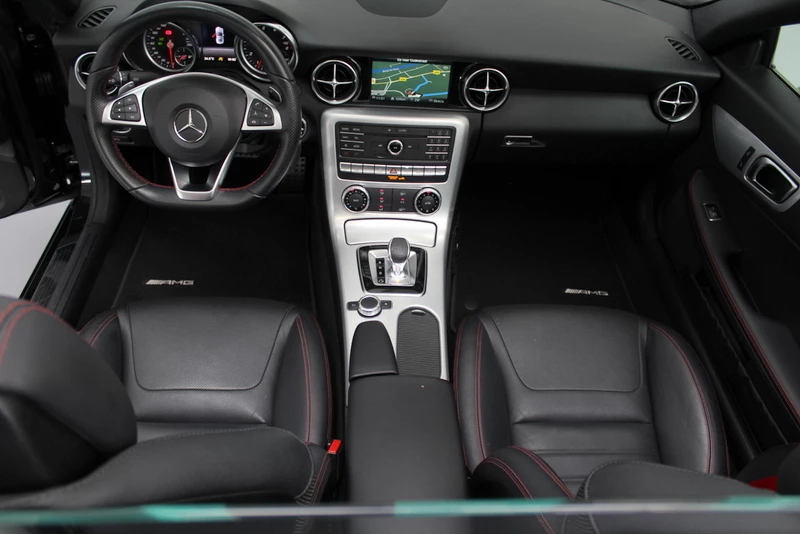 Hoofdafbeelding Mercedes-Benz SLC