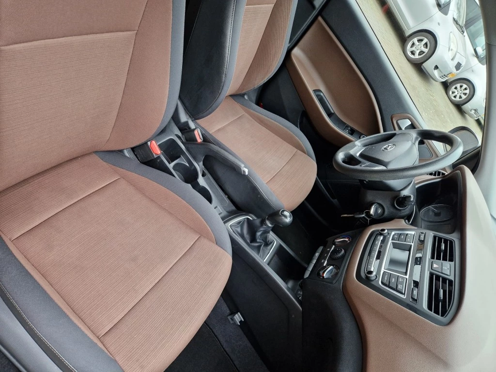 Hoofdafbeelding Hyundai i20
