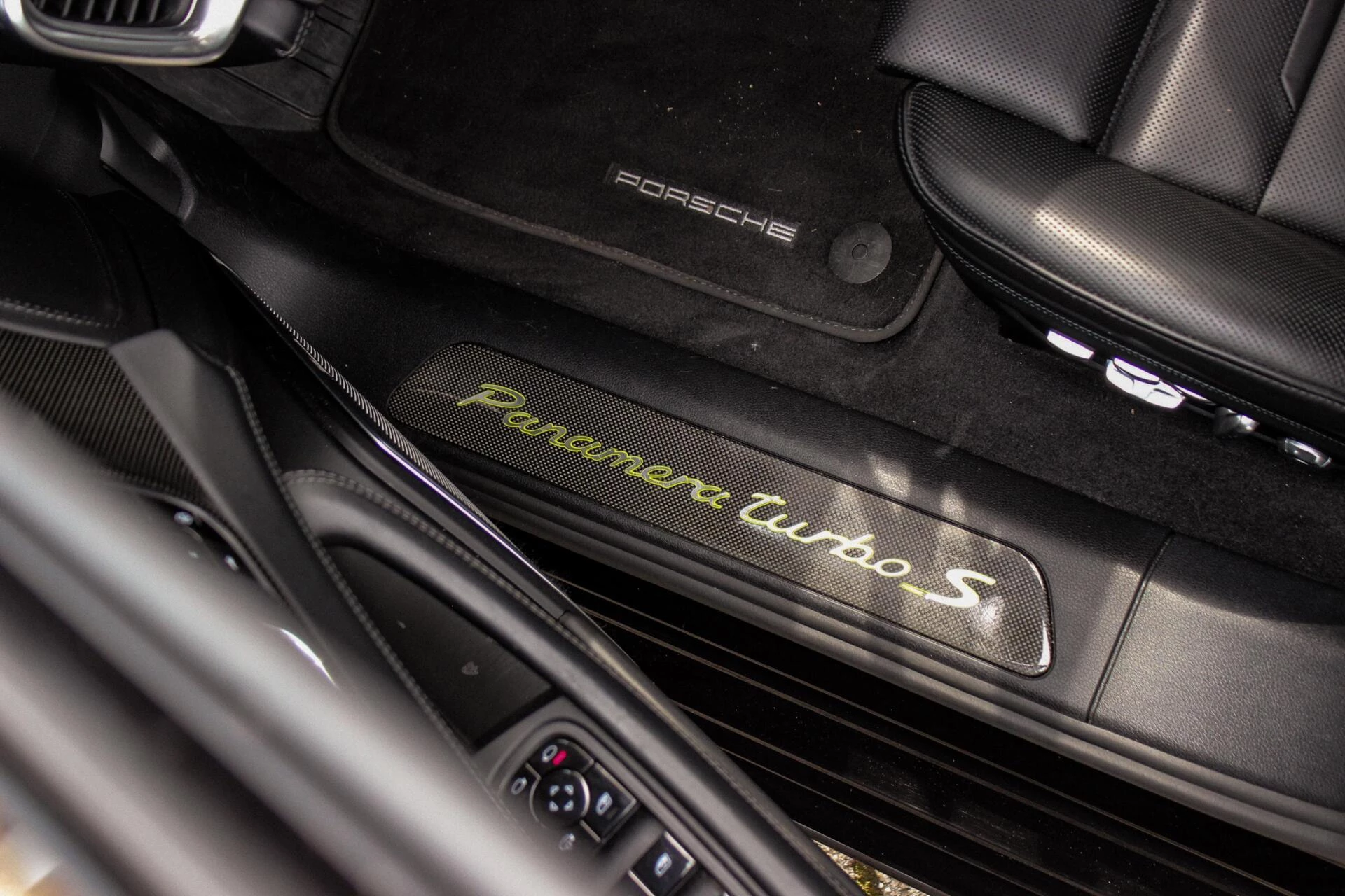 Hoofdafbeelding Porsche Panamera