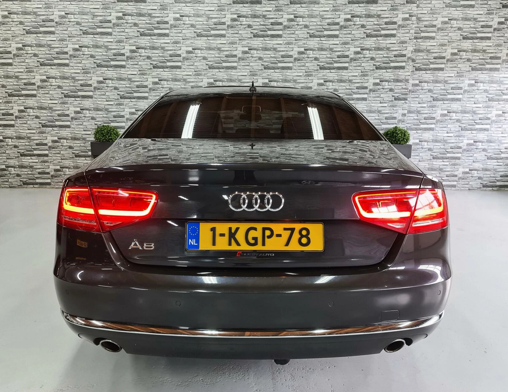 Hoofdafbeelding Audi A8