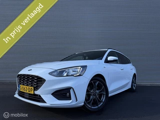Ford Focus Wagon 1.0 EcoBoost ST Line Business | Trekhaak | Winterpakket | Camera | Clima | Privacy Glass | Carplay | Keyless