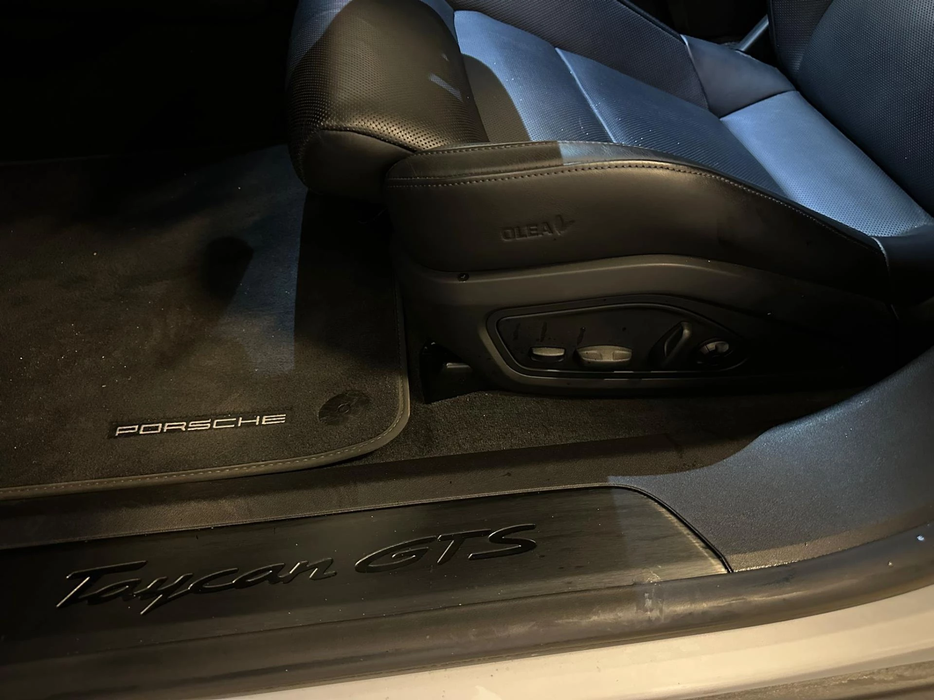 Hoofdafbeelding Porsche Taycan