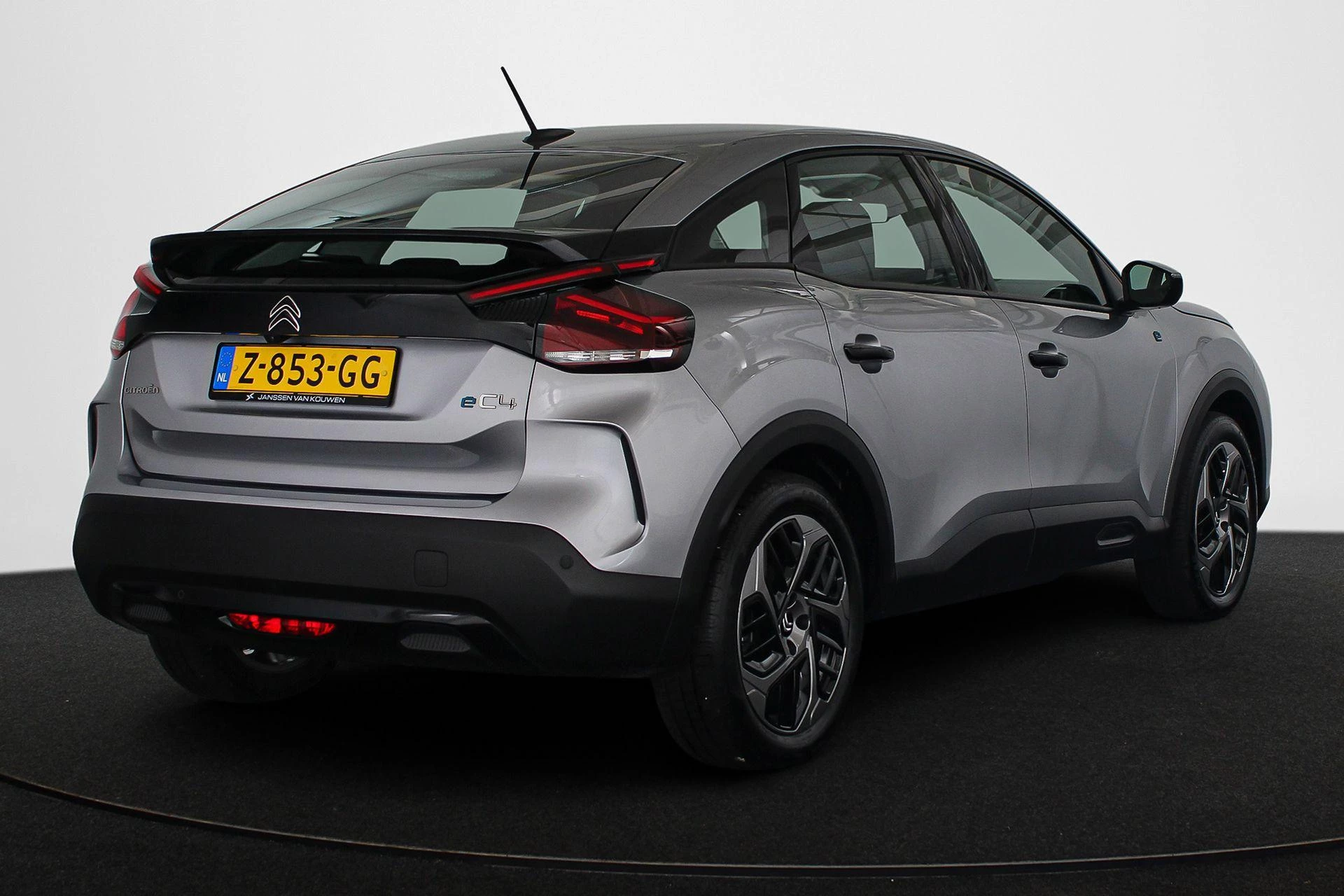 Hoofdafbeelding Citroën ë-C4