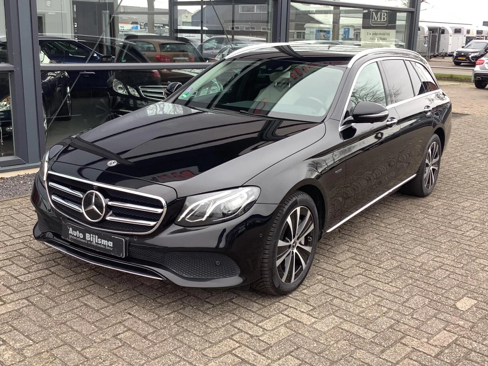 Hoofdafbeelding Mercedes-Benz E-Klasse