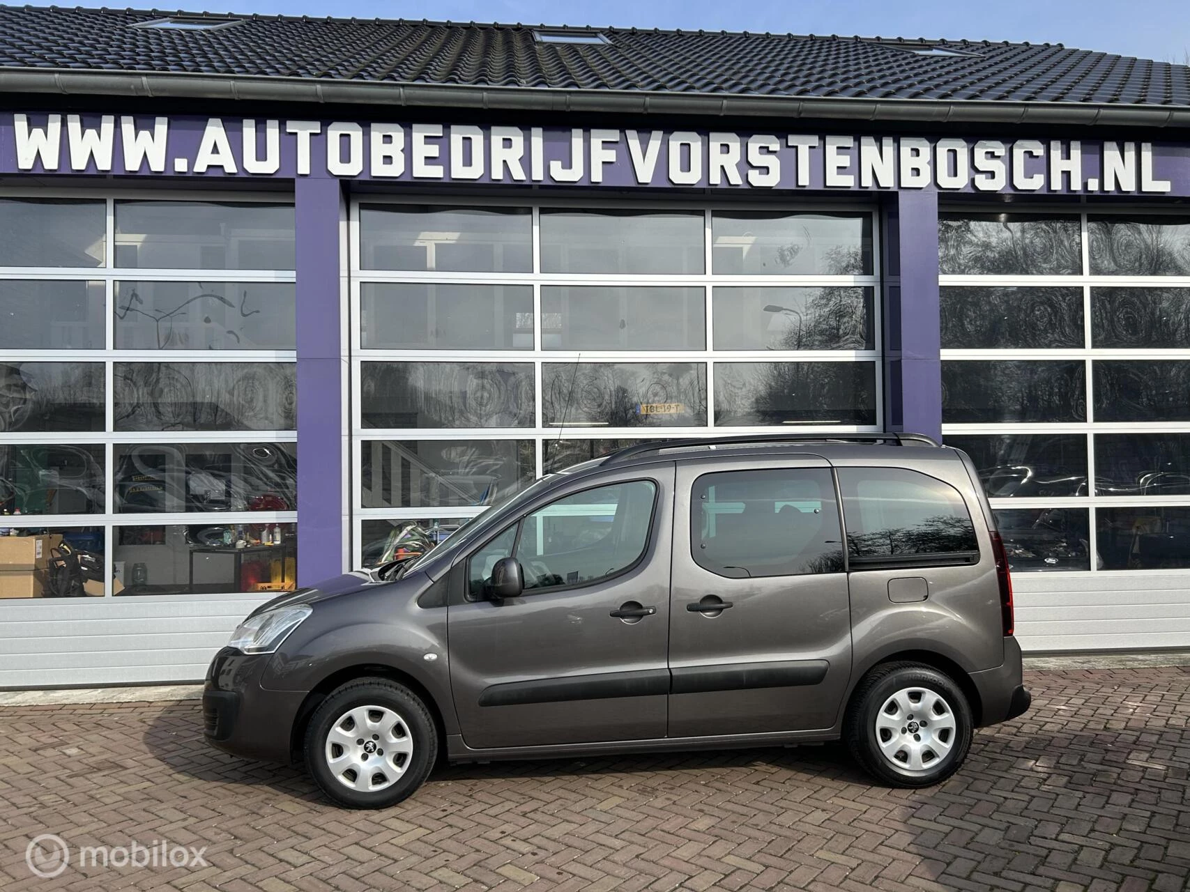 Hoofdafbeelding Peugeot Partner