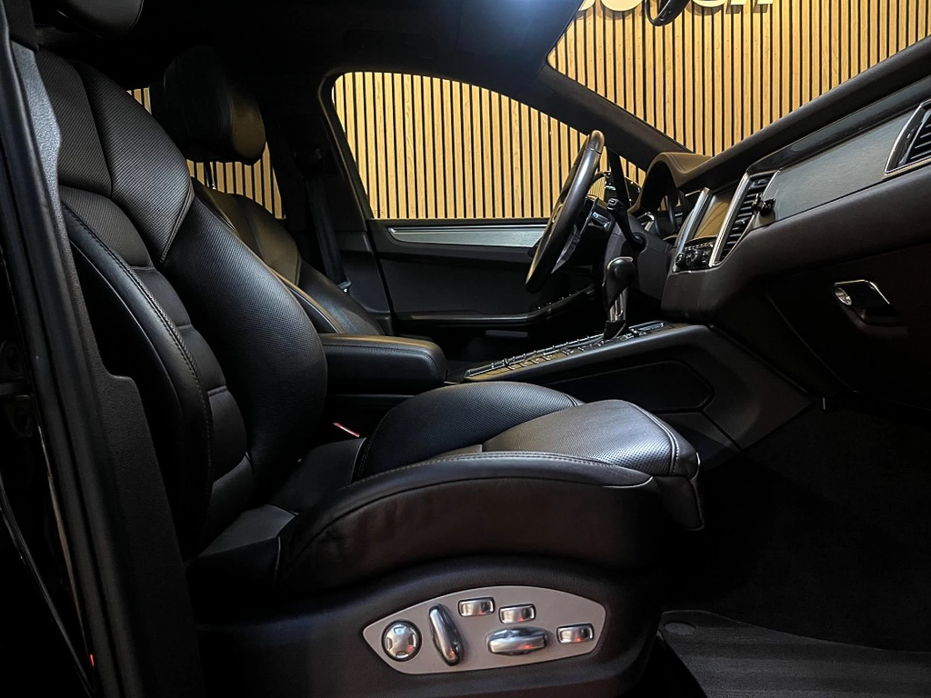 Hoofdafbeelding Porsche Macan