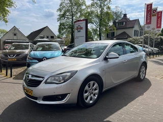 Hoofdafbeelding Opel Insignia Opel Insignia 1.6 T COSMO 170PK / LEDER / NAVI / CAMERA / DAB / LED / CRUISE CTR. / STOEL+STUUR VERW.