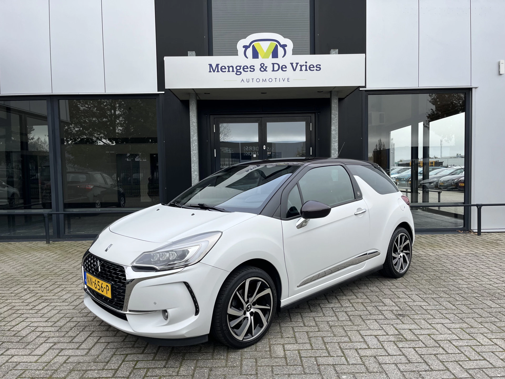 Hoofdafbeelding DS DS 3