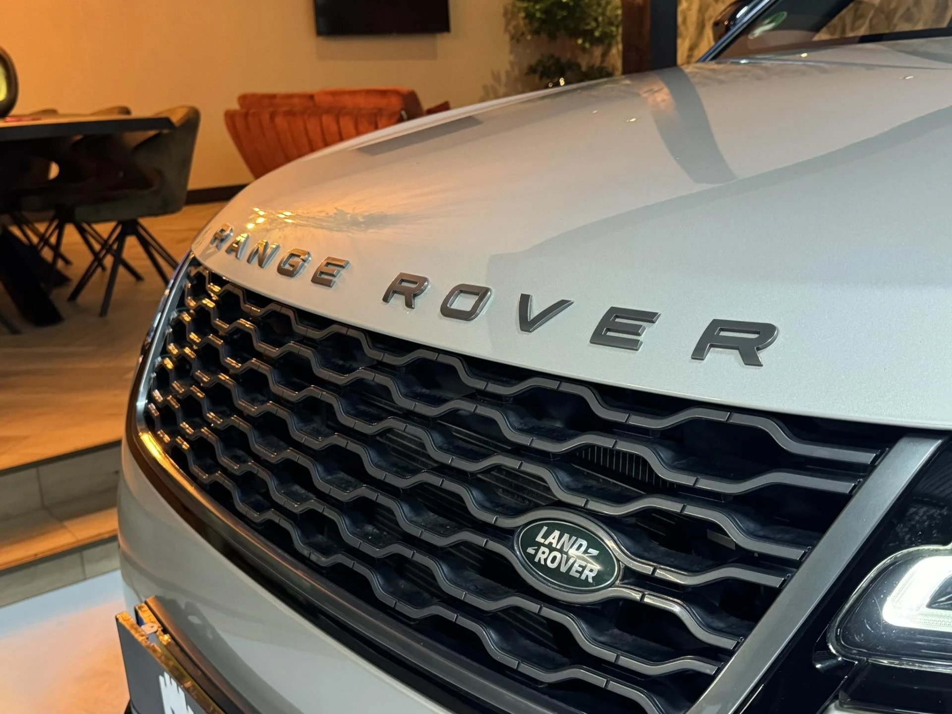 Hoofdafbeelding Land Rover Range Rover Velar