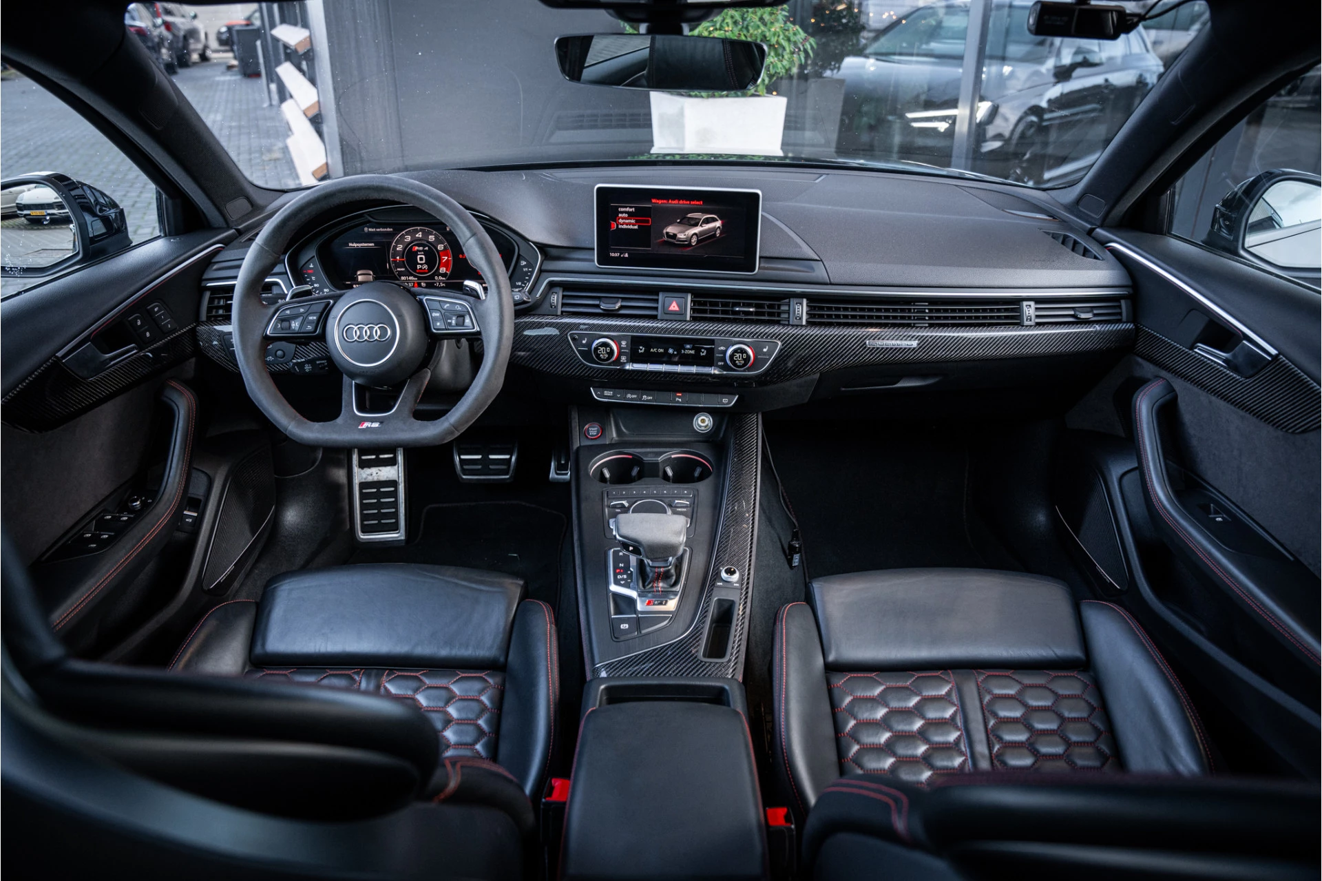 Hoofdafbeelding Audi RS4