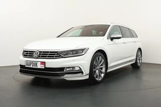 Volkswagen Passat Variant BWJ 2019 1.5 TSI 150 PK Highline Business R AUTOMAAT / APPLE CARPLAY / ANDROID AUTO / NAVI / CLIMA / ADAPTIVE CRUISE / PANORAMADAK / STOELVERW. / CAMERA / LEDER / AUTOMATICHE ACHTERKLEP / LMV / PDC