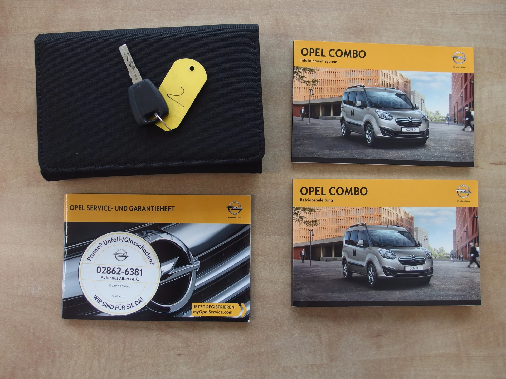 Hoofdafbeelding Opel Combo