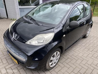 Peugeot 107 1.0-12V XR MET SLECHTS 73.810 KM APK 31-01-2027