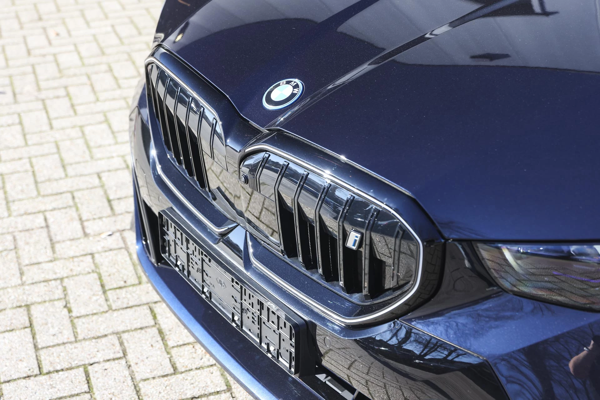 Hoofdafbeelding BMW i5