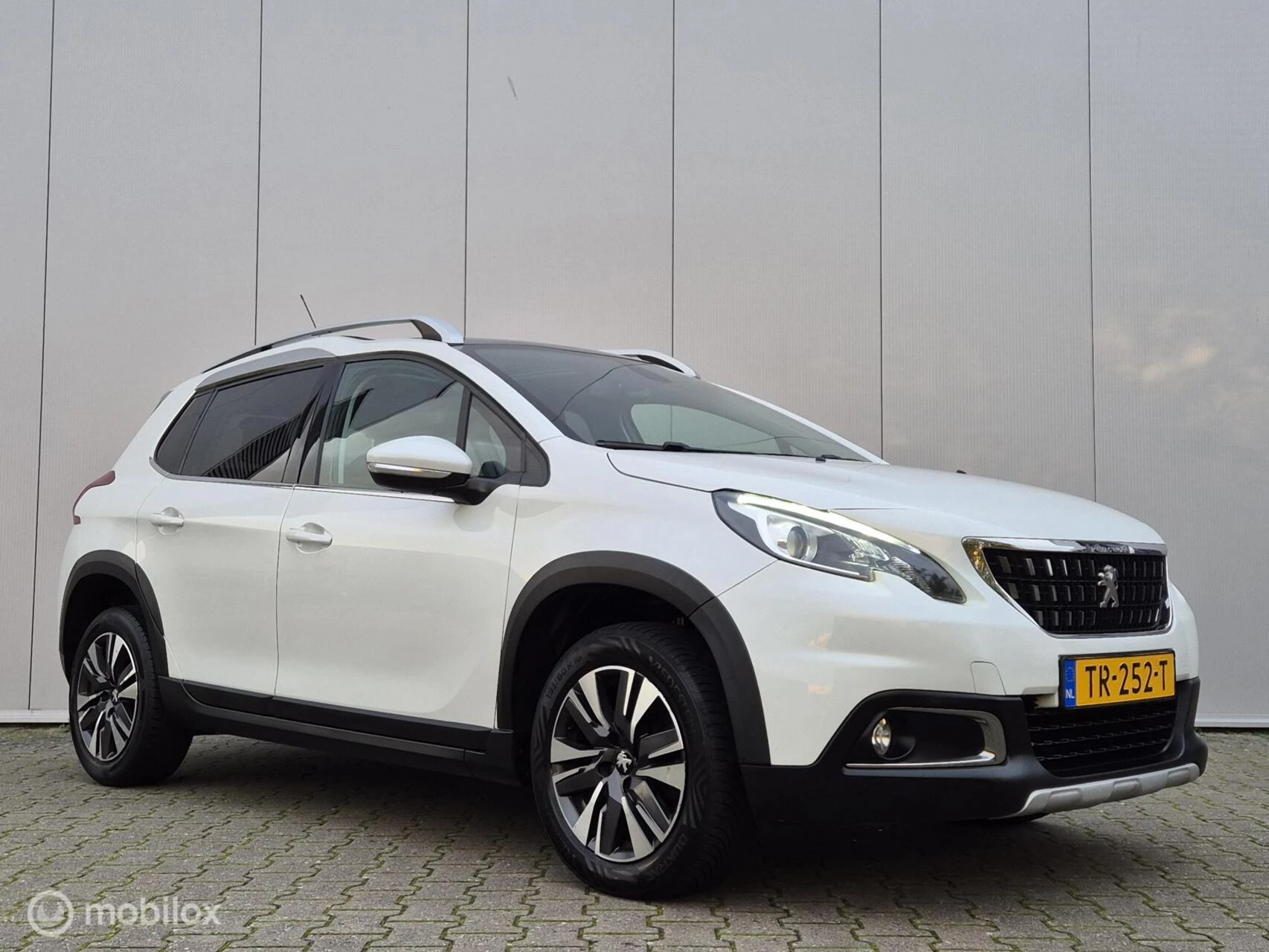 Hoofdafbeelding Peugeot 2008