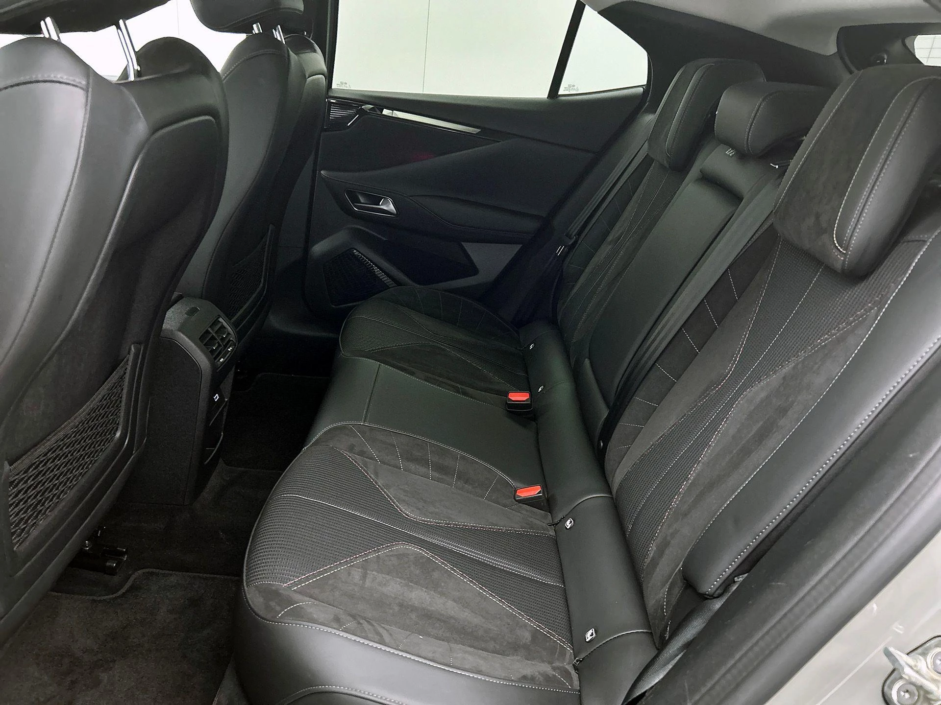 Hoofdafbeelding DS DS 4