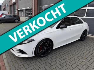 Mercedes-Benz A-klasse A200 AMG Limo LED Pano Camera Sfeer