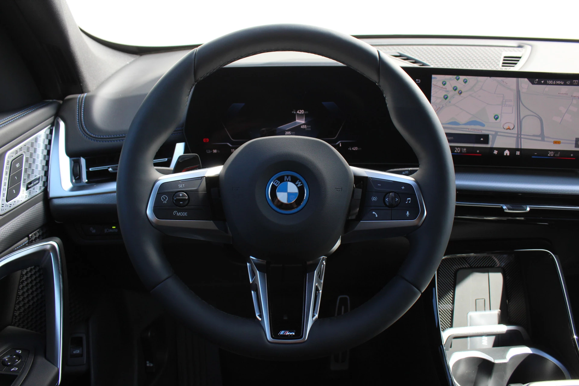 Hoofdafbeelding BMW iX1