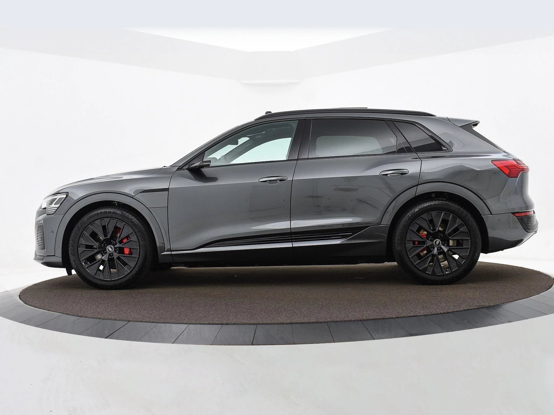 Hoofdafbeelding Audi Q8 e-tron