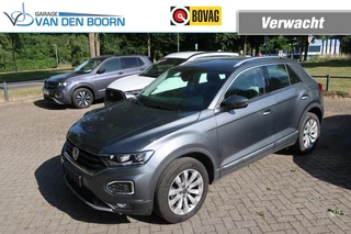 Volkswagen T-Roc 1.5 TSI 150PK, Trekhaak, Navi, Apple Carplay/ Android Auto, etc.
