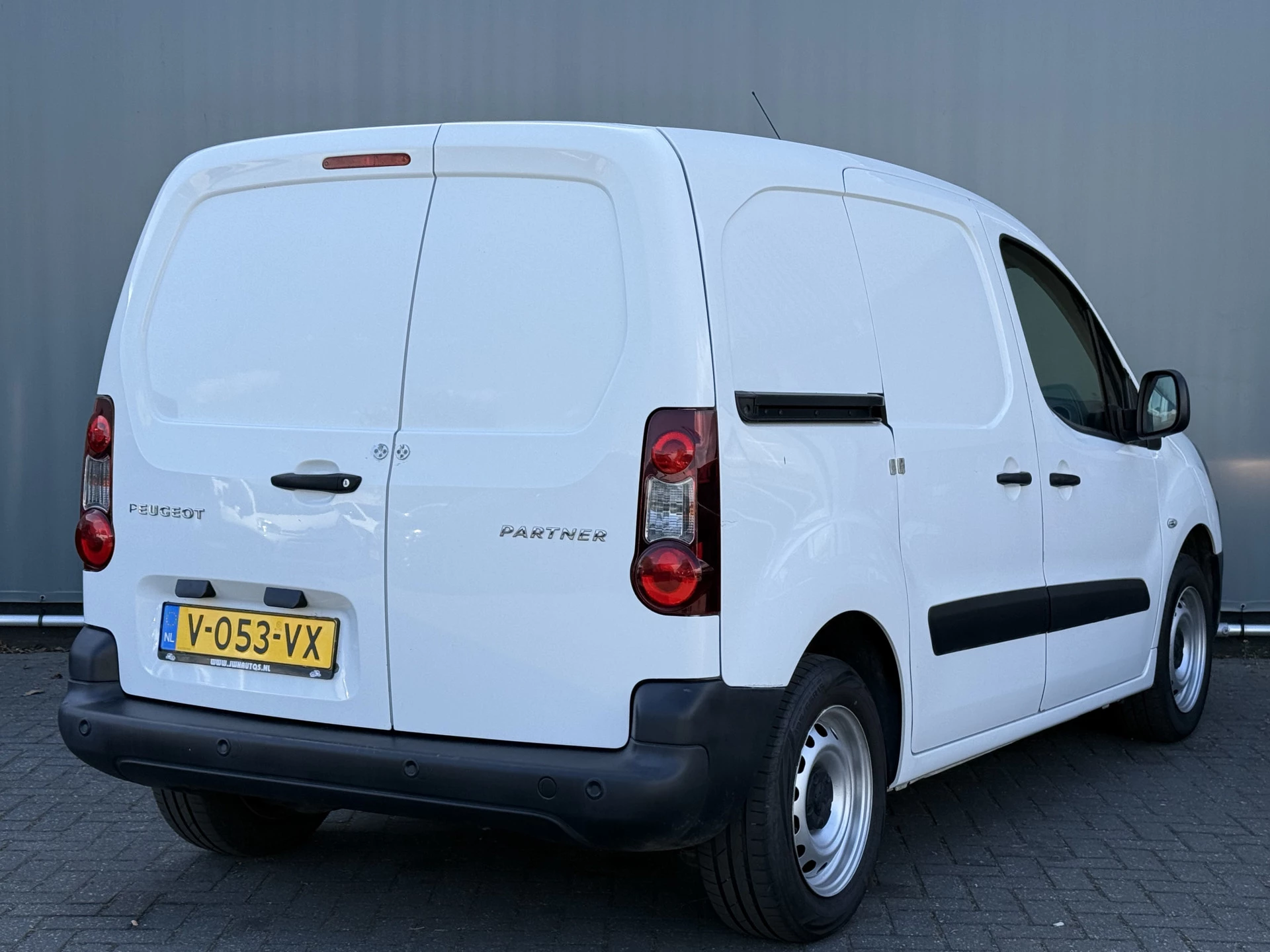 Hoofdafbeelding Peugeot Partner