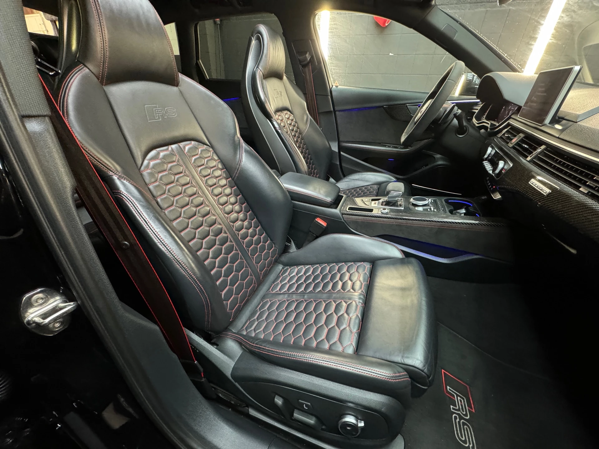 Hoofdafbeelding Audi RS4