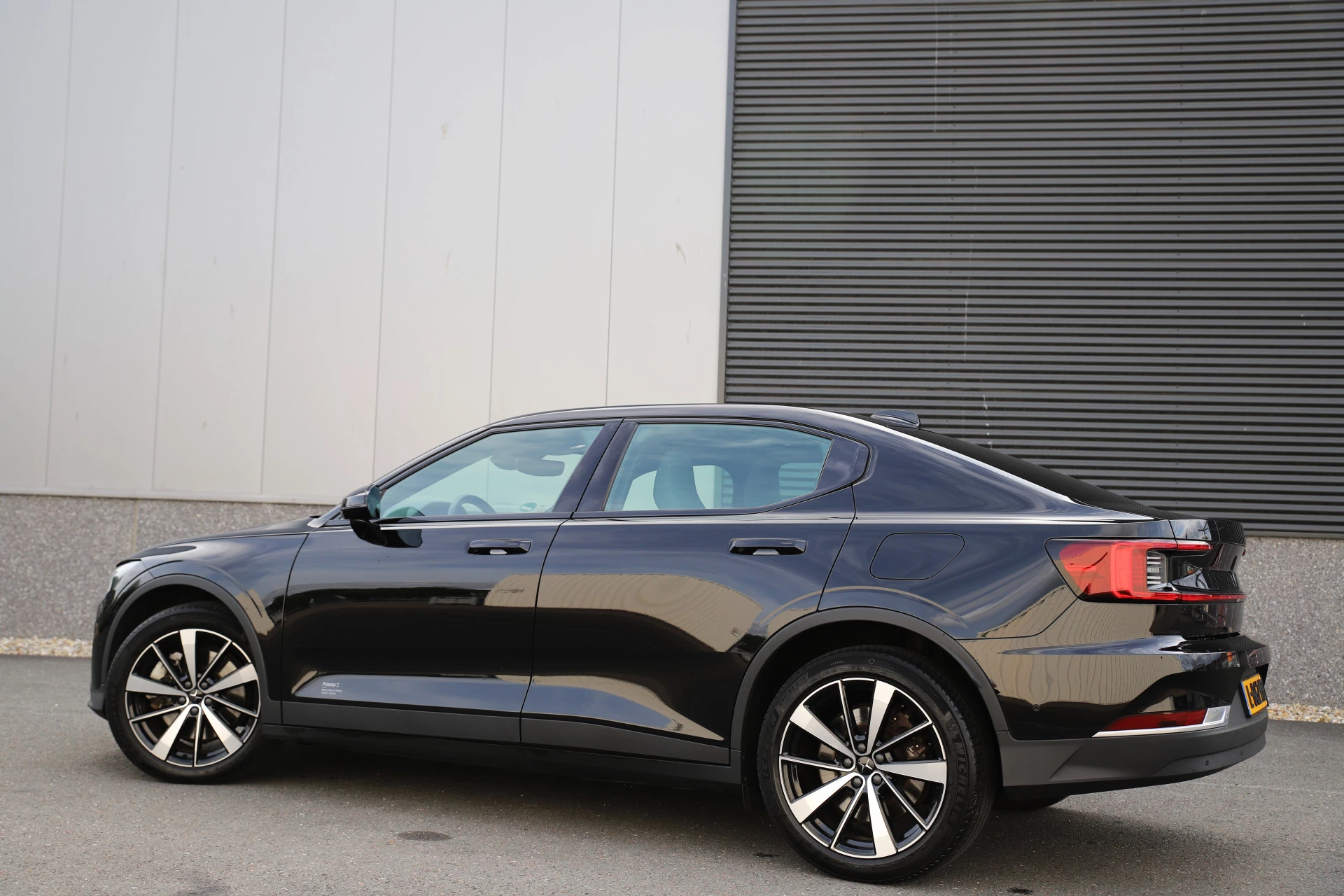 Hoofdafbeelding Polestar 2