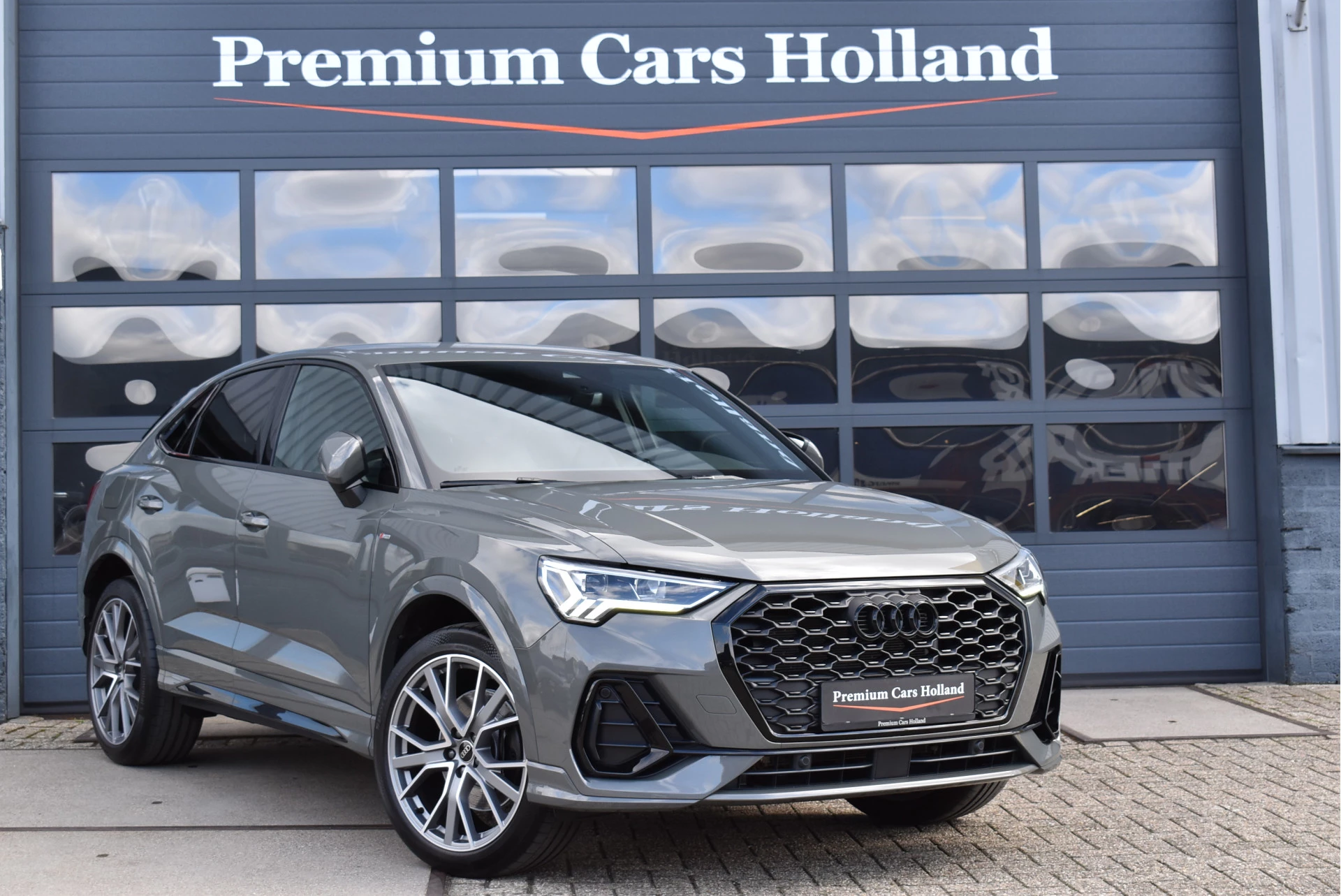 Hoofdafbeelding Audi Q3