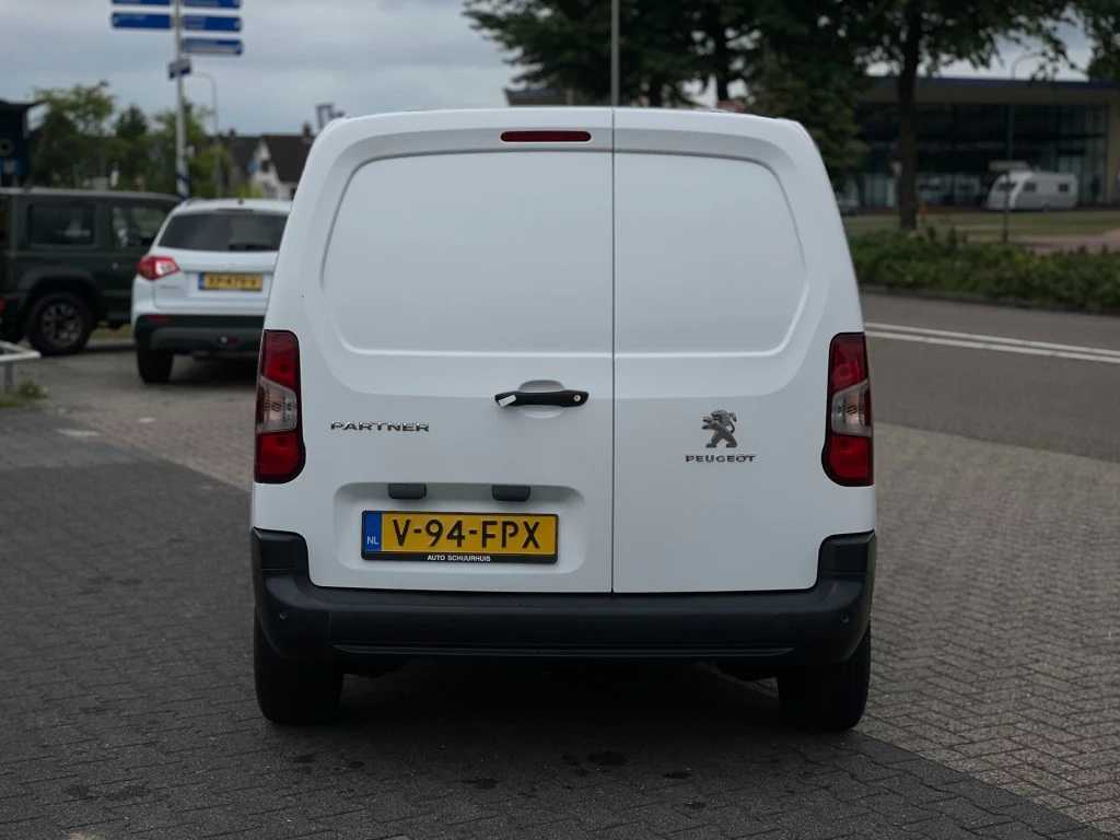 Hoofdafbeelding Peugeot Partner