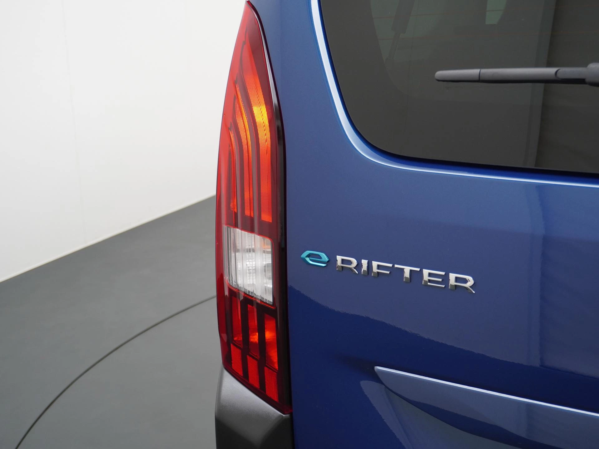 Hoofdafbeelding Peugeot e-Rifter