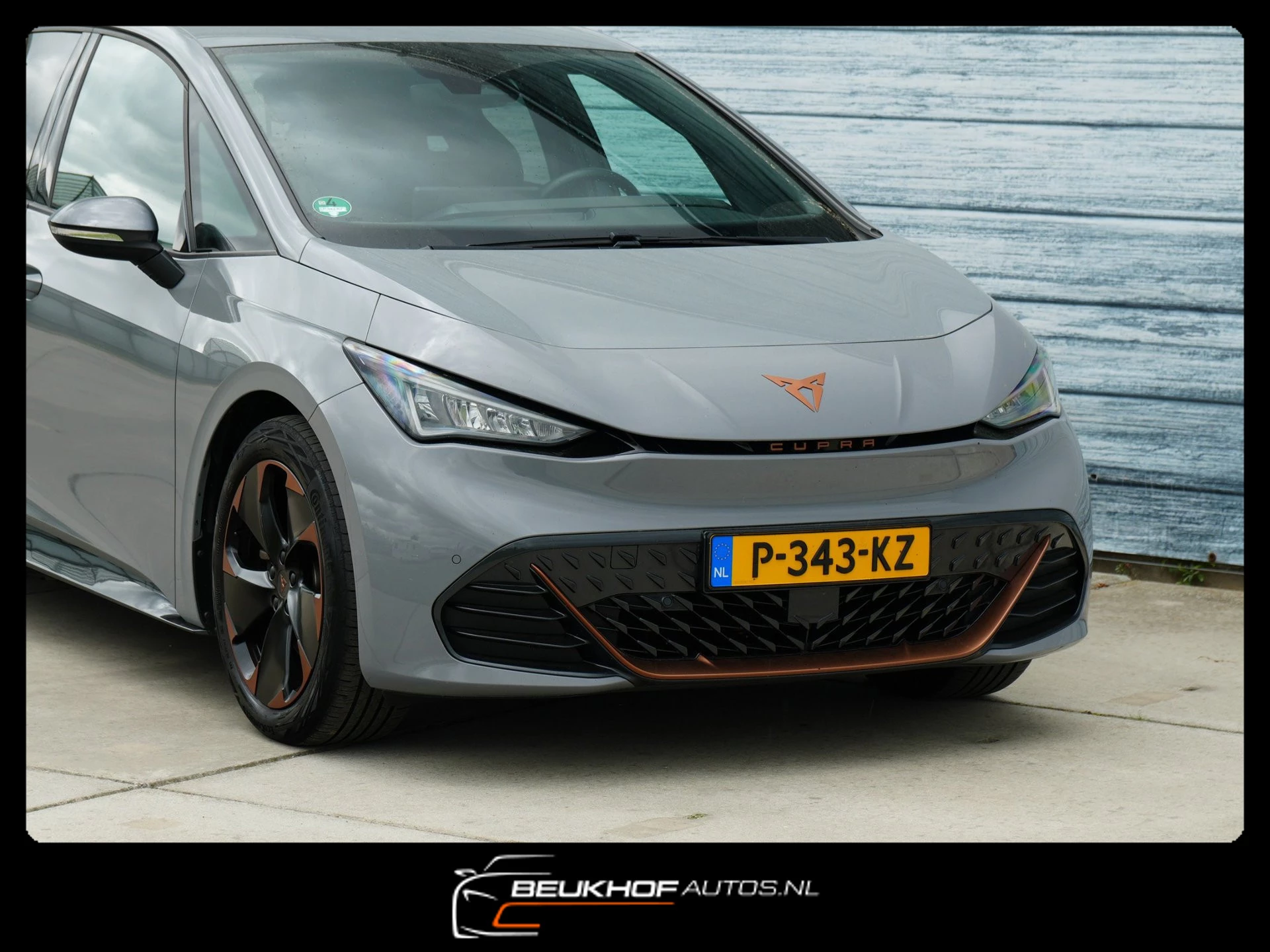 Hoofdafbeelding CUPRA Born