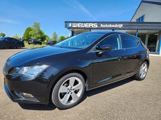 Hoofdafbeelding SEAT Leon SEAT Leon 1.0 Style Connect, Navigatie, 17 inch, Parkeersensoren, Getint g