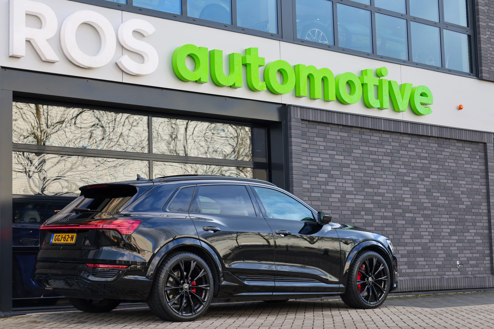 Hoofdafbeelding Audi Q8 e-tron