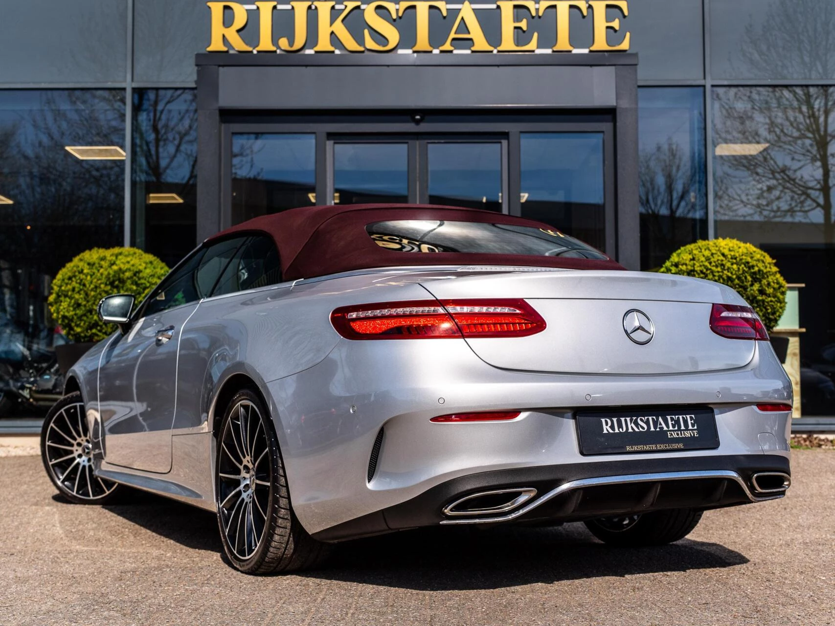 Hoofdafbeelding Mercedes-Benz E-Klasse