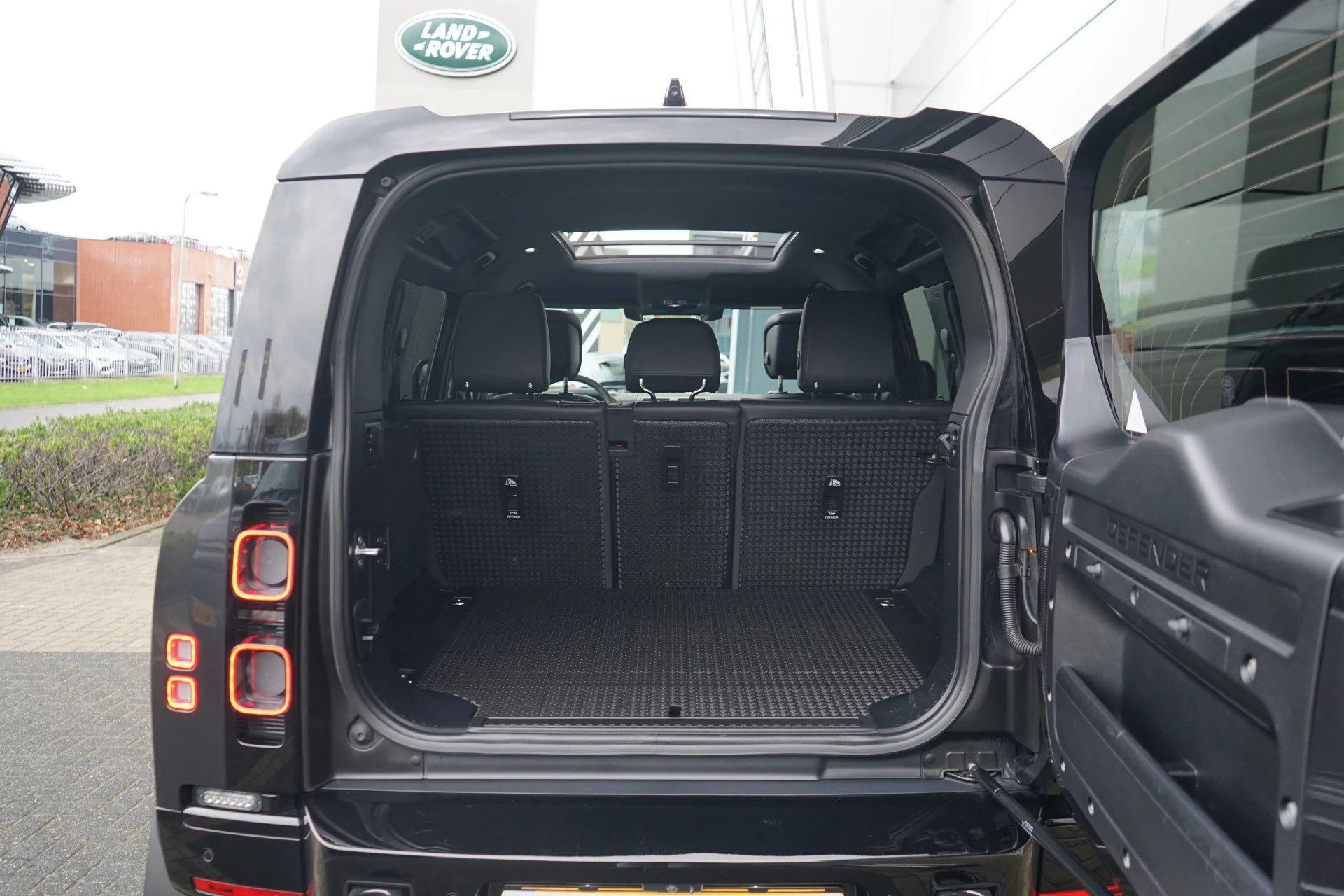 Hoofdafbeelding Land Rover Defender