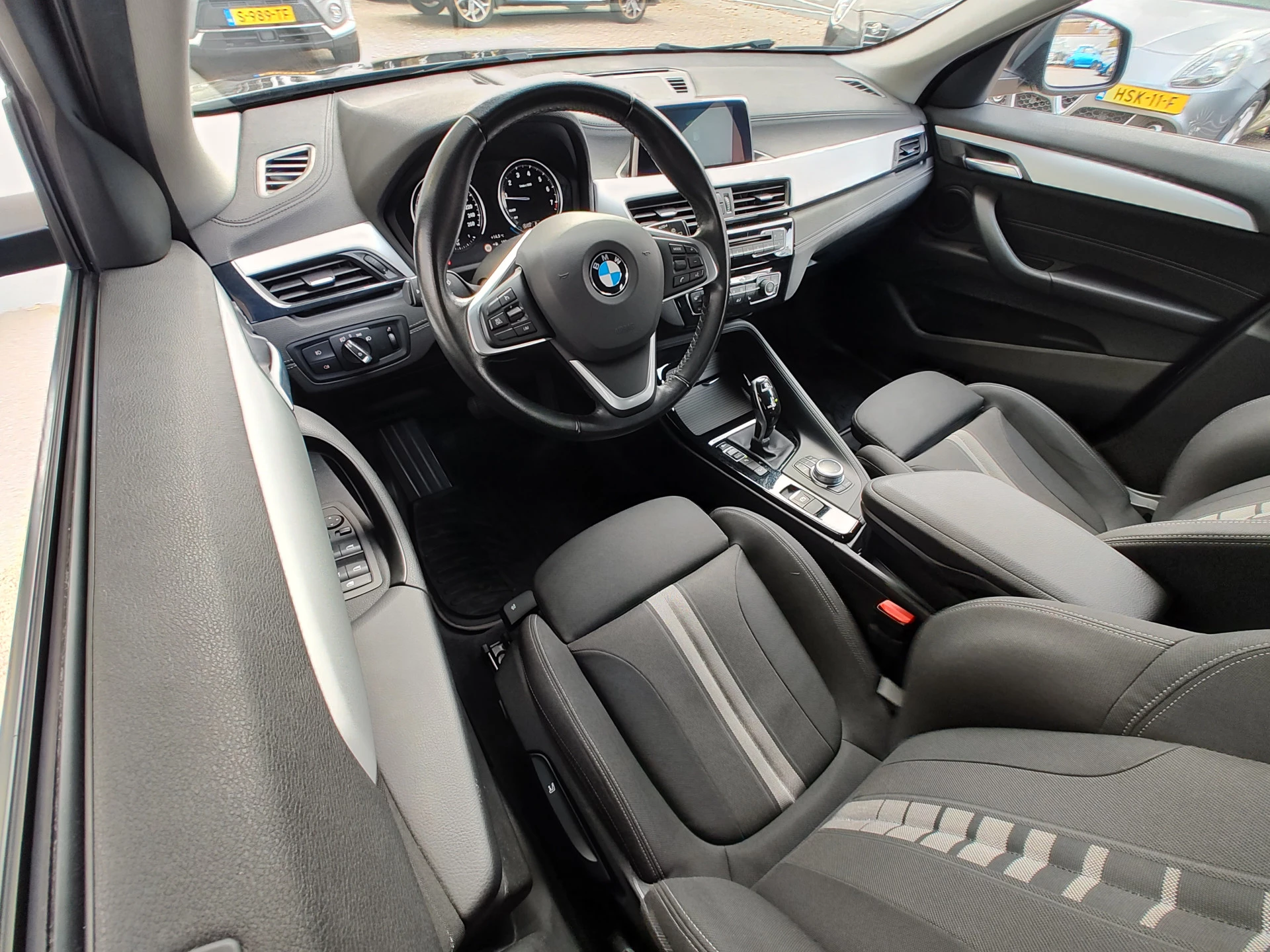 Hoofdafbeelding BMW X2