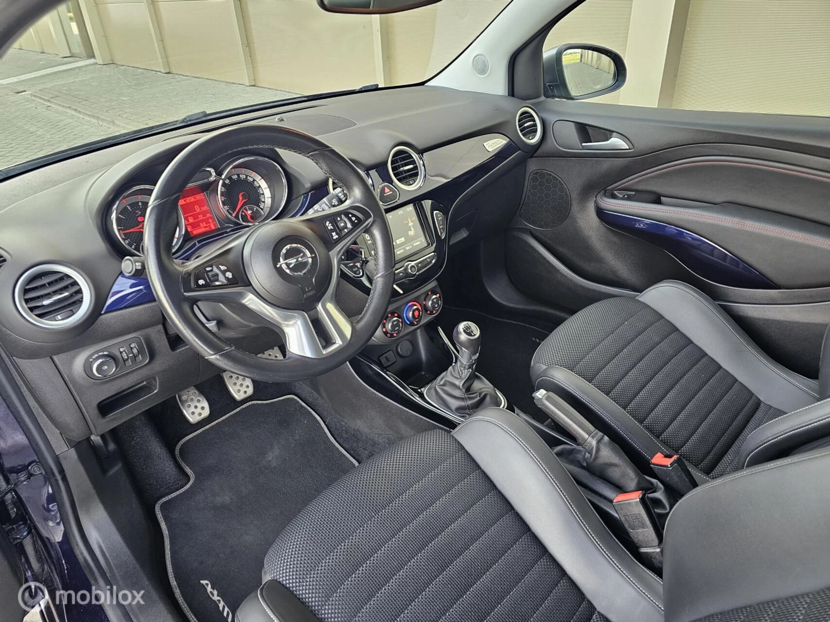 Hoofdafbeelding Opel ADAM