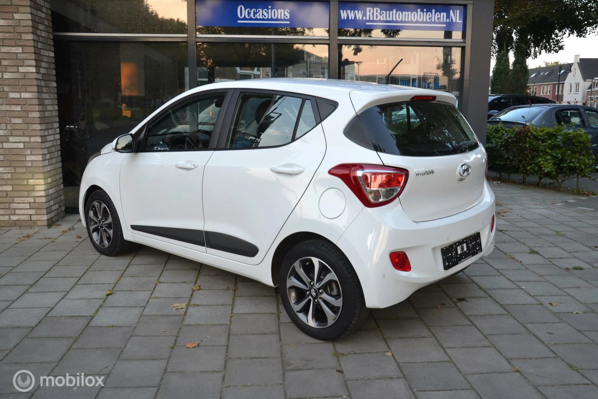 Hoofdafbeelding Hyundai i10