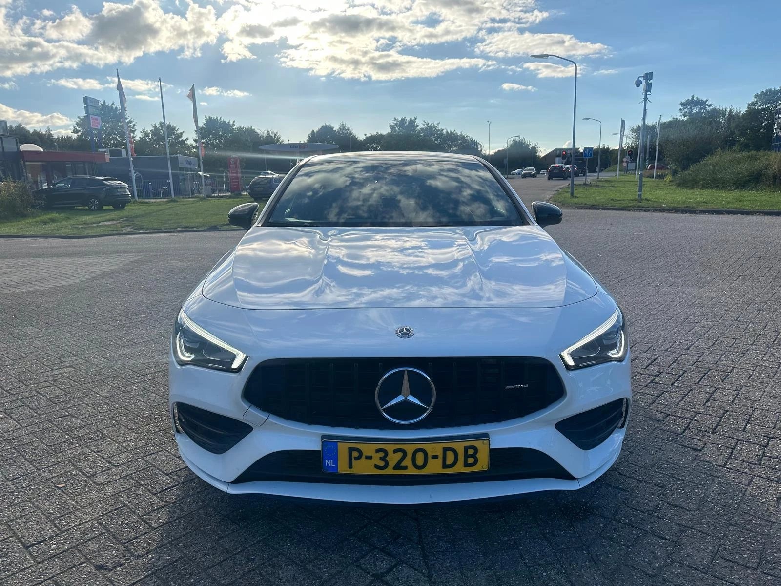 Hoofdafbeelding Mercedes-Benz CLA