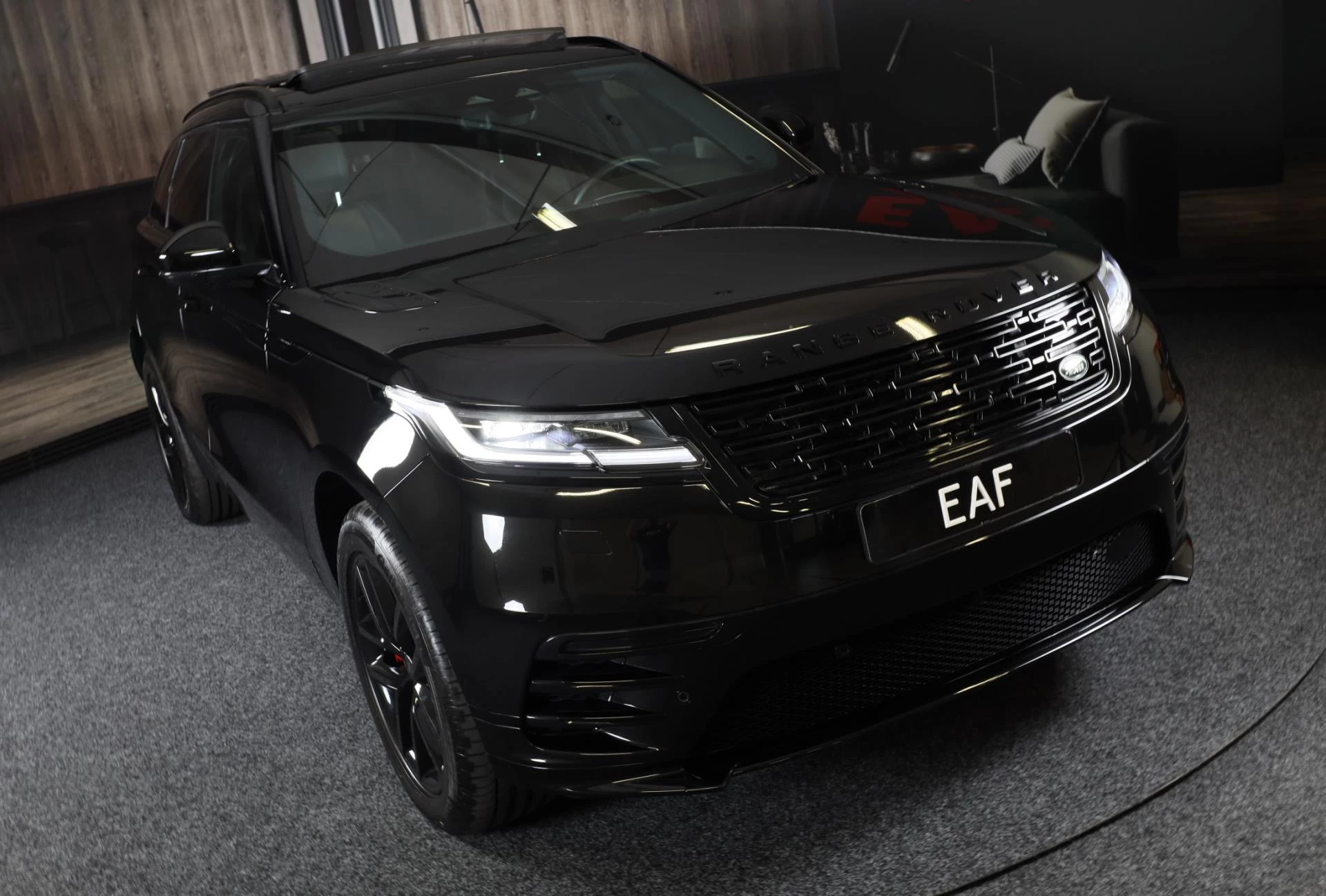 Hoofdafbeelding Land Rover Range Rover Velar