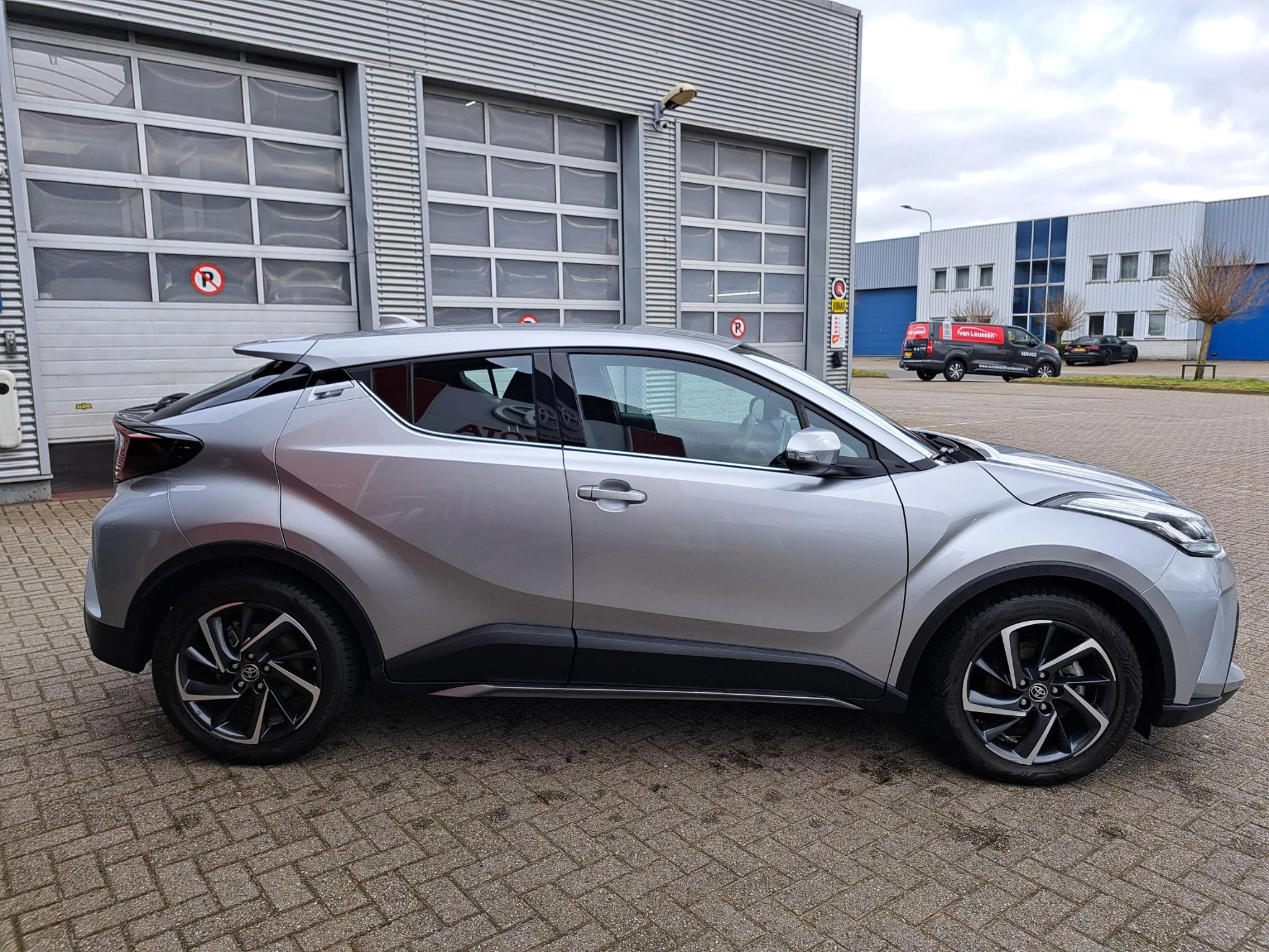 Hoofdafbeelding Toyota C-HR