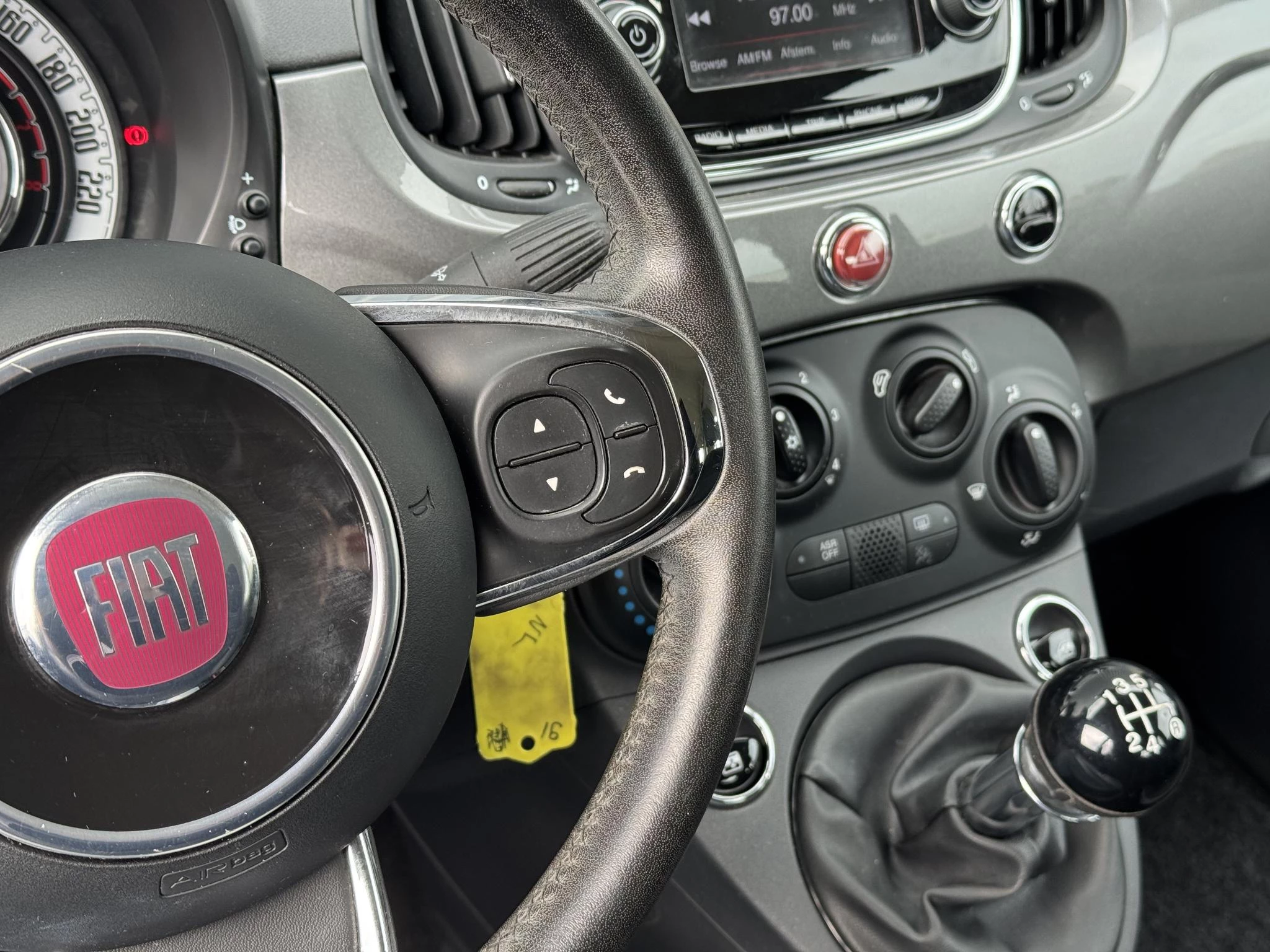 Hoofdafbeelding Fiat 500C