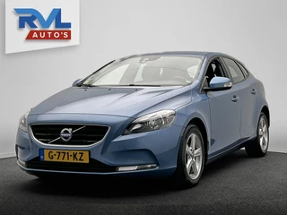 Volvo V40 2.0 D2 Trekhaak Navigatie Cruise Climate-control Lichtmetaal